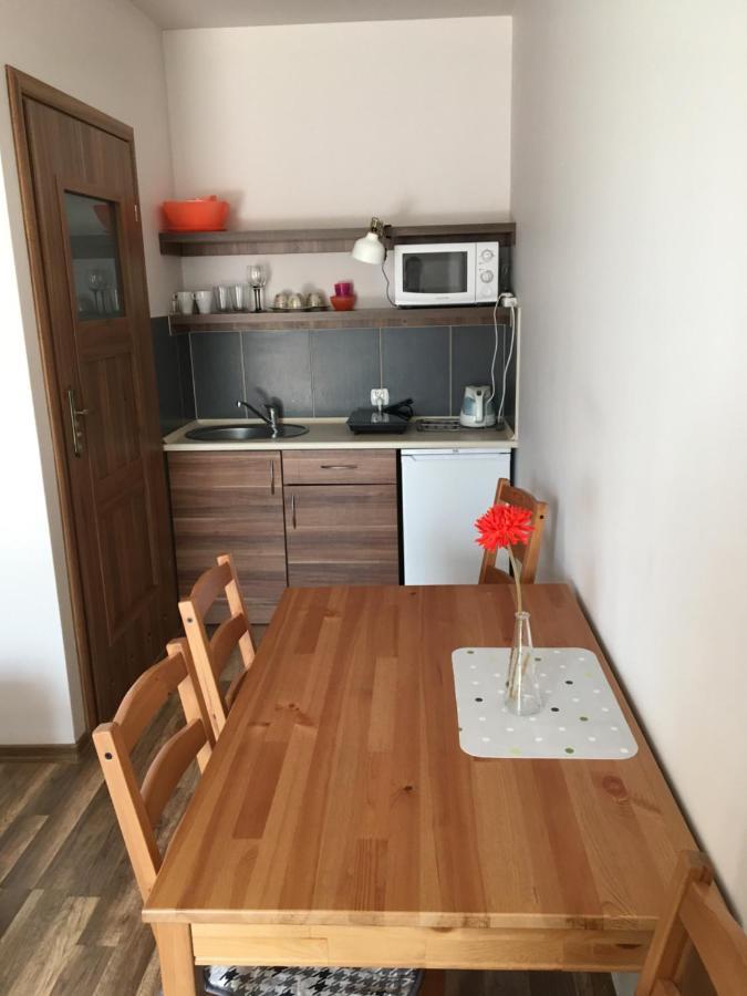 Emada- Pokoje Goscinne I Studia Ostrowo  Esterno foto